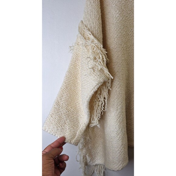 LAUREN RALPH LAUREN Knit Poncho Sweater One Size 3/4 Sleeve Fringe Western Boho - Picture 4 of 7